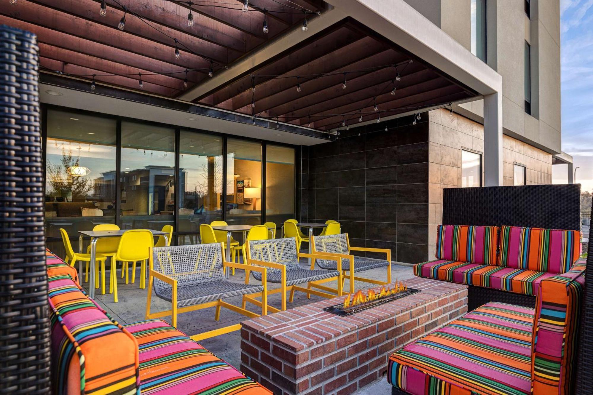 Home2 Suites By Hilton Dekalb Exteriér fotografie